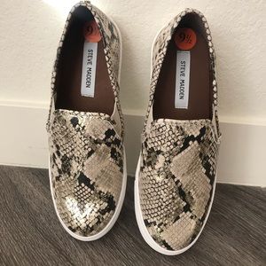 NEW Steve Madden 9.5